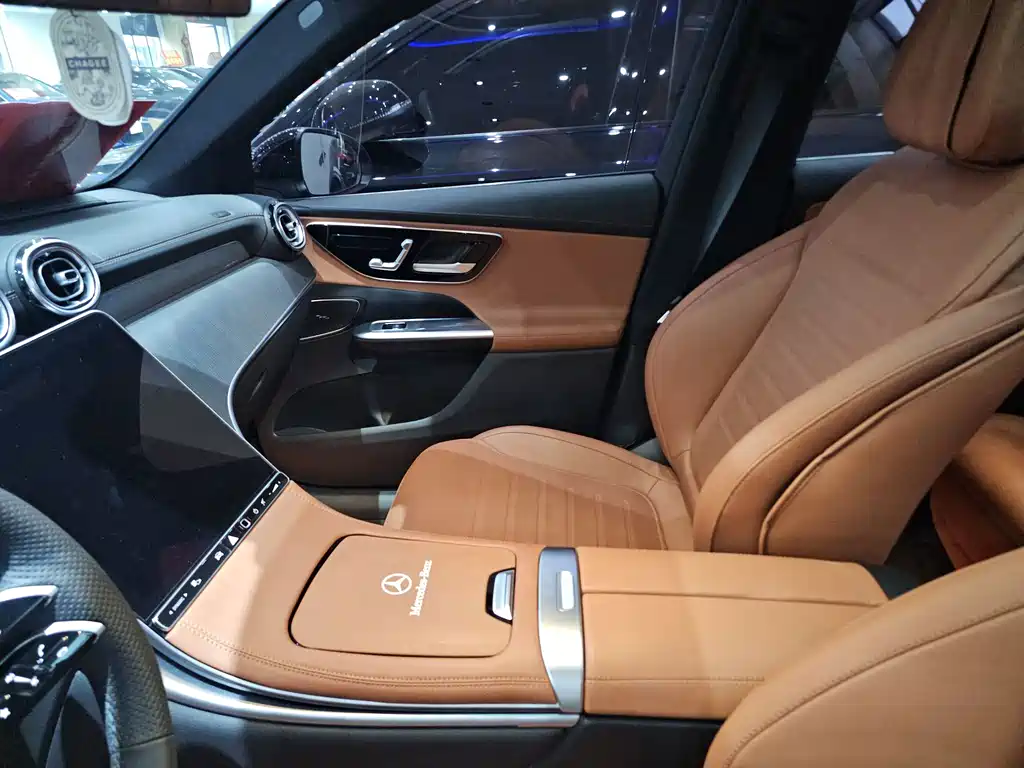 Mercedes-Benz GLC — миниатюра 5