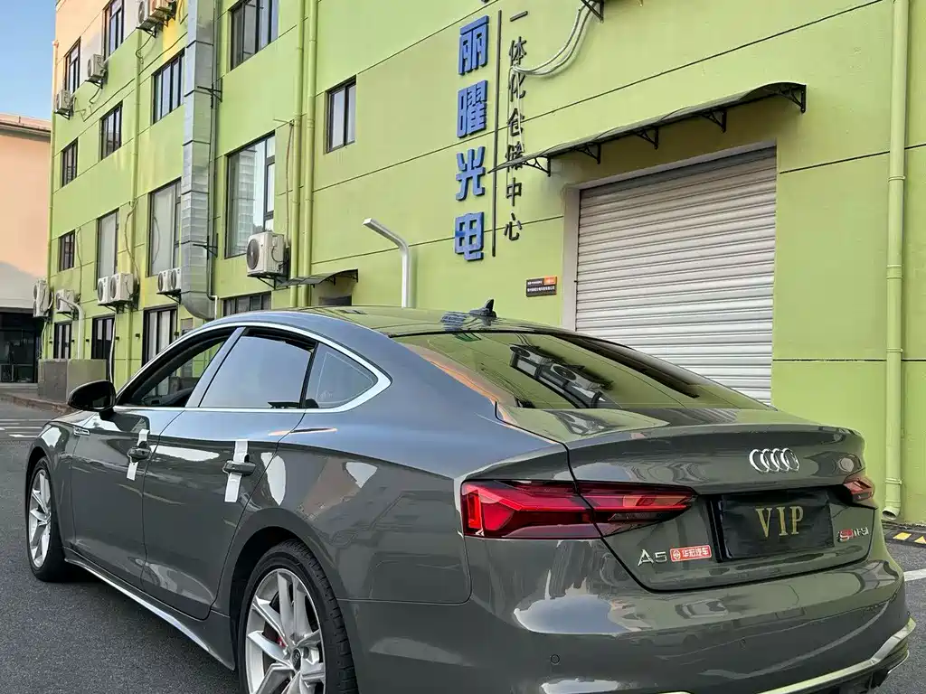 Audi A5 (Import) — миниатюра 7