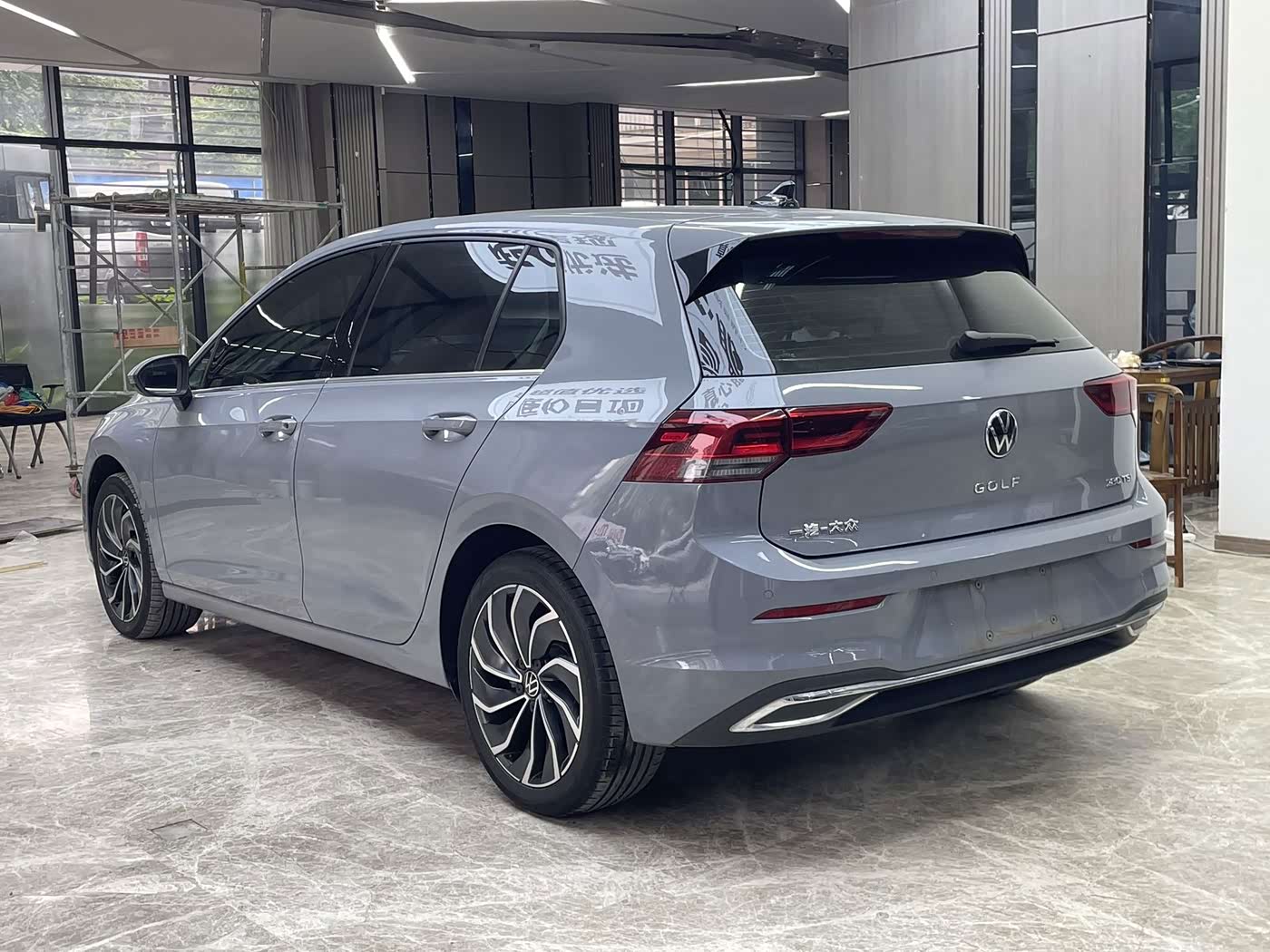 Volkswagen Golf 1.4 л 2022 г. Серебристо-серый, пробег 44000 км