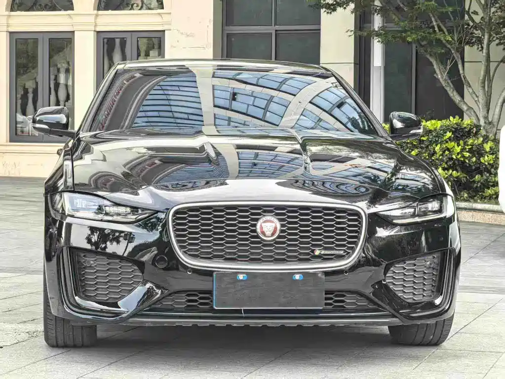 Jaguar XEL — миниатюра 2