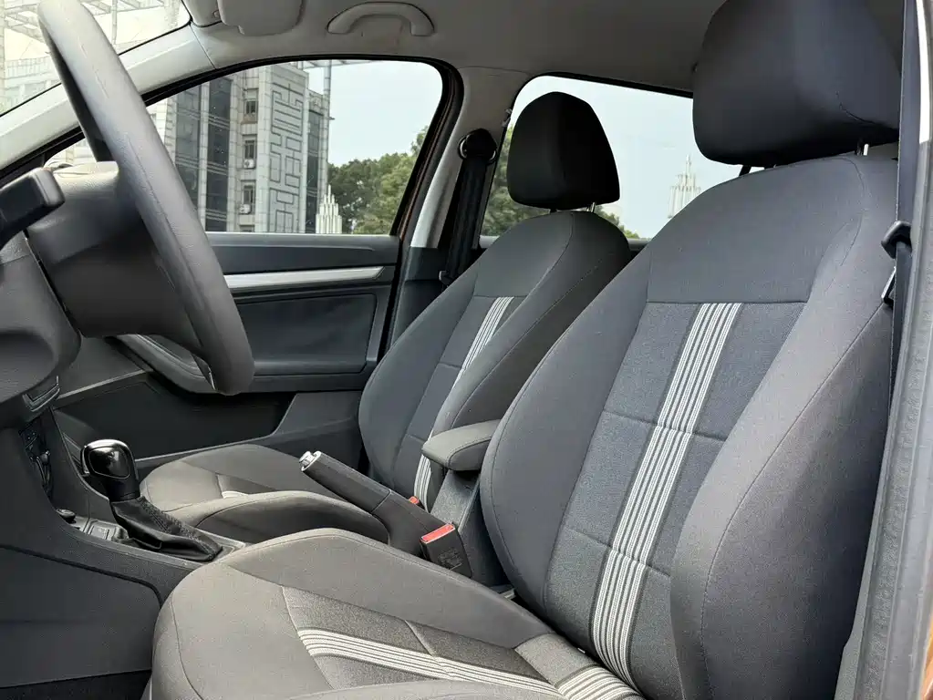 Volkswagen Gran Lavida — миниатюра 8