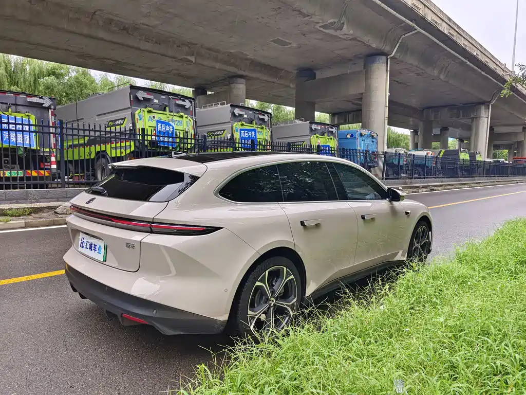NIO ET5T — миниатюра 6