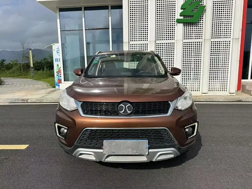 BAIC Senova X35 — миниатюра 2