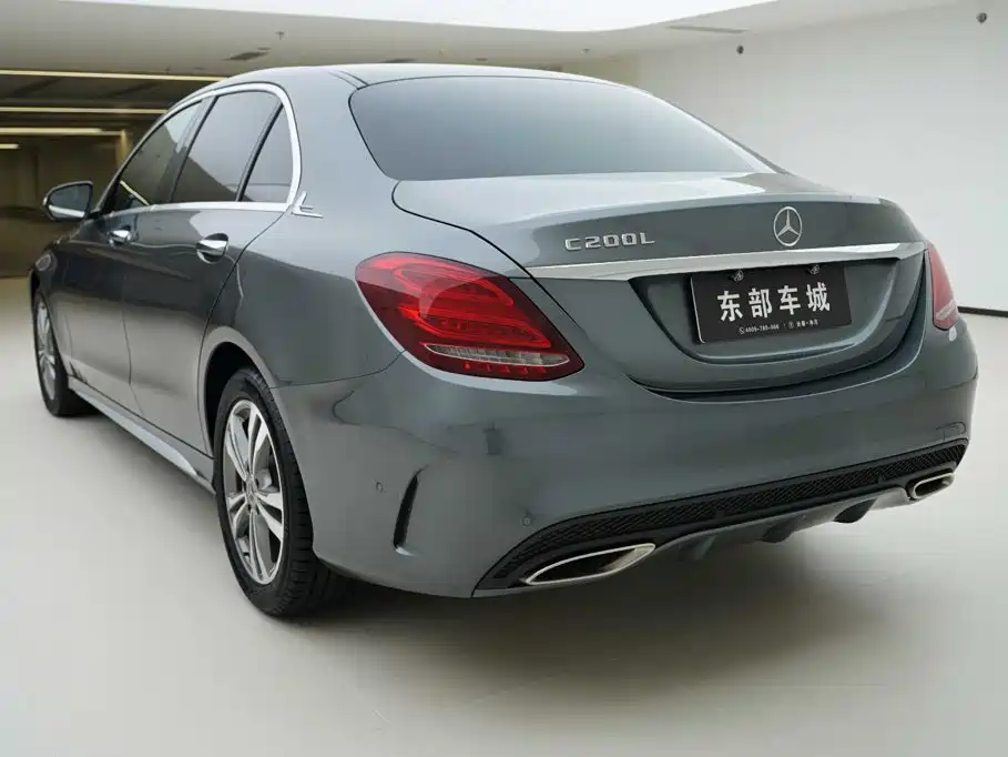 Mercedes-Benz C-Class — миниатюра 4