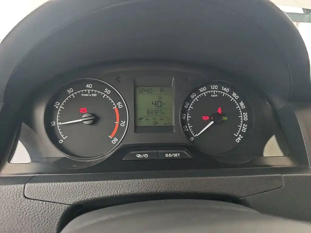 Skoda Rapid — миниатюра 12