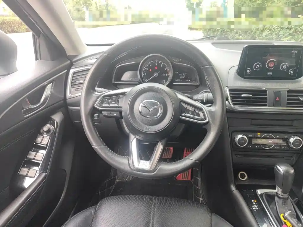 Mazda 3 Axela — миниатюра 11