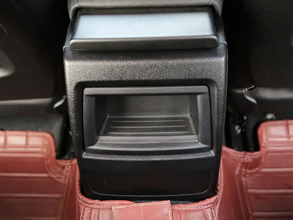 BMW 1 Series (Import) — миниатюра 13