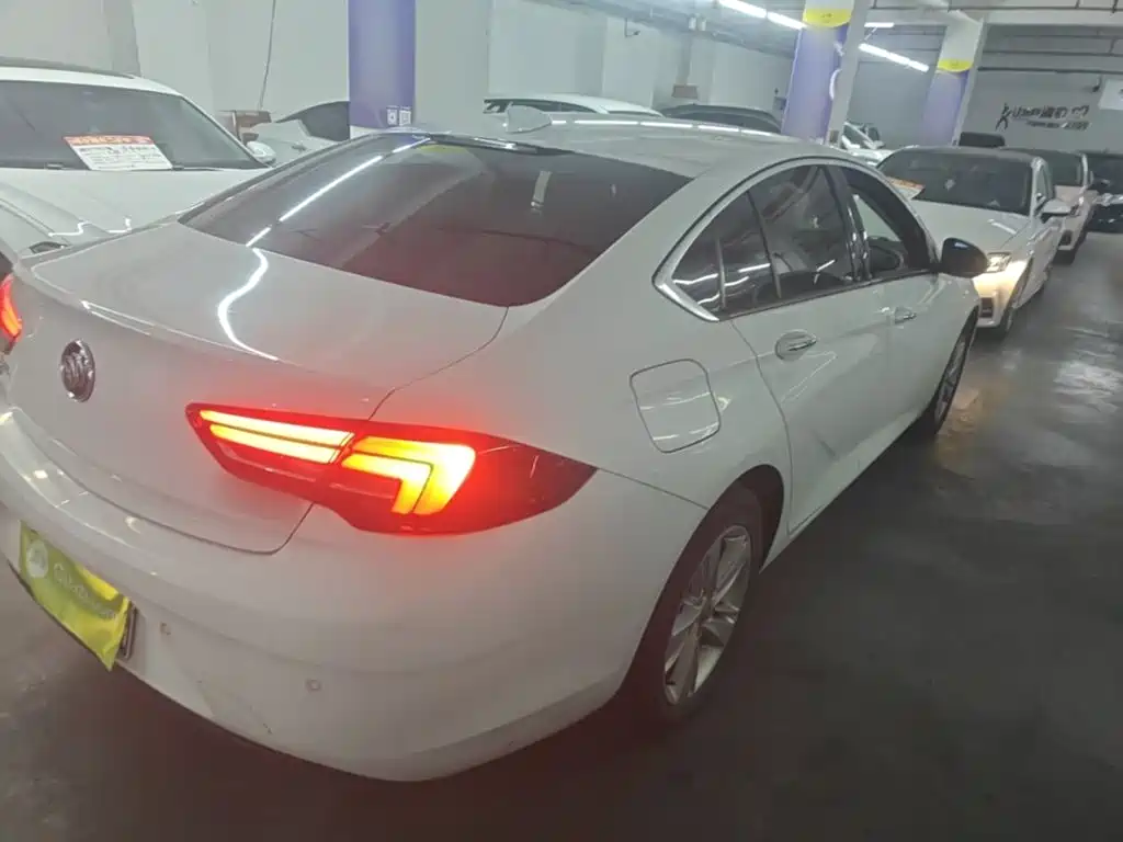 Buick Regal — миниатюра 7