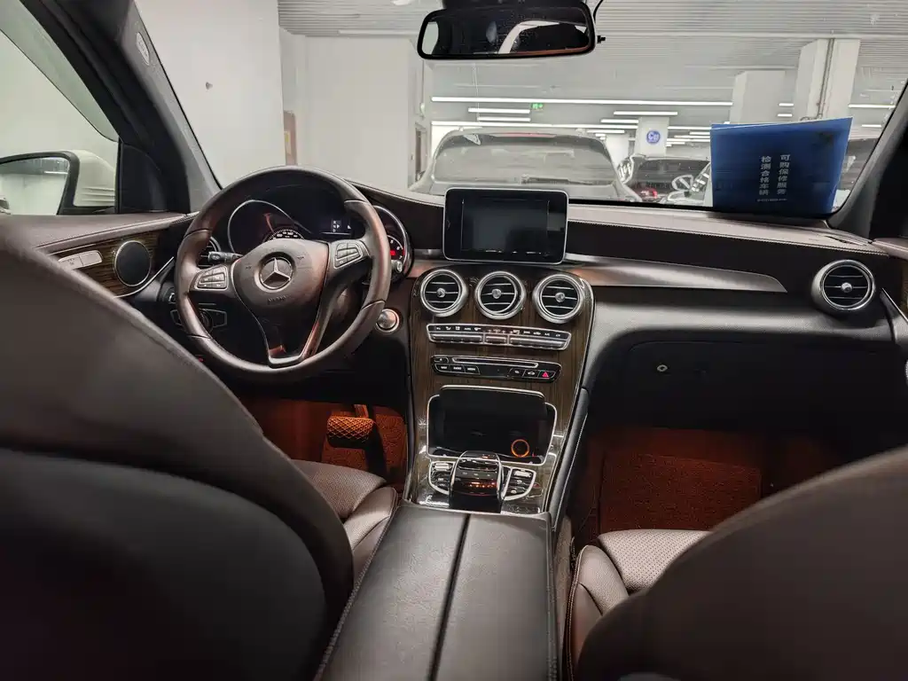 Mercedes-Benz GLC — миниатюра 6