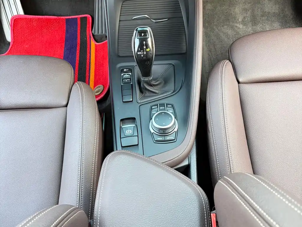 BMW X1 — миниатюра 10