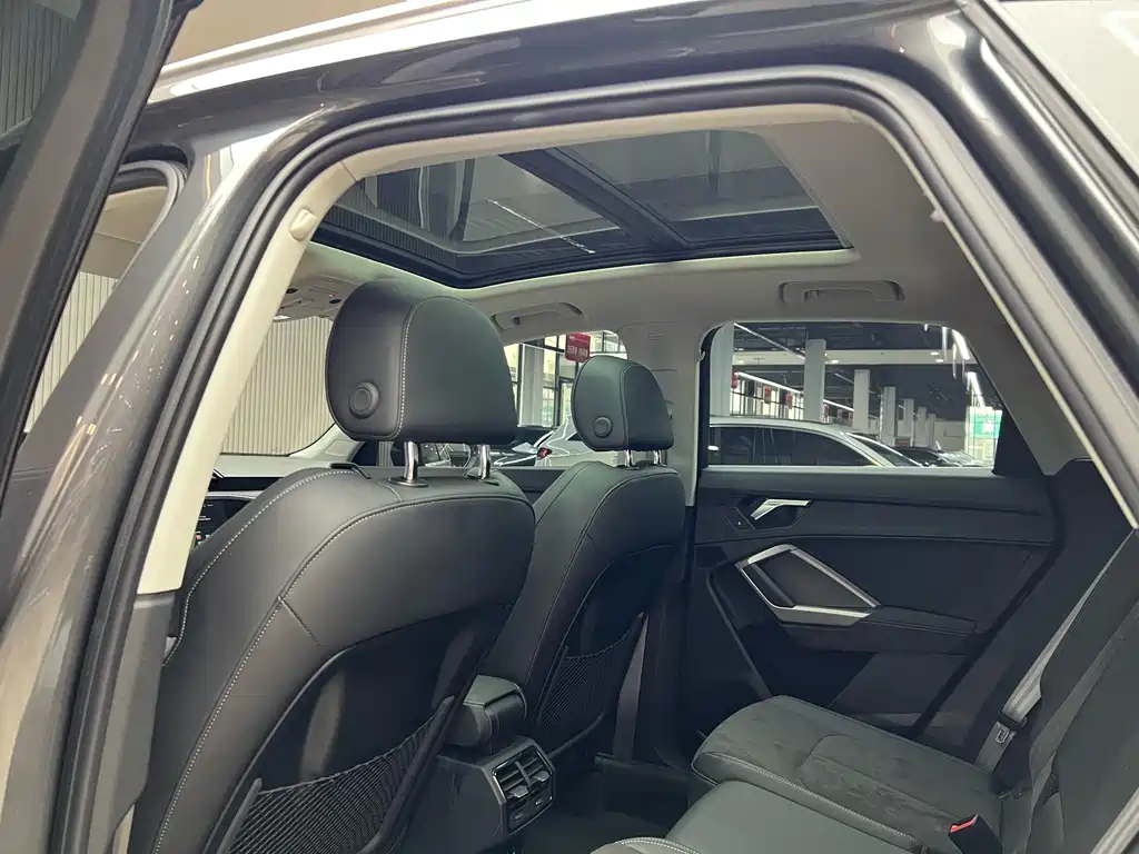 Audi Q3 — миниатюра 17