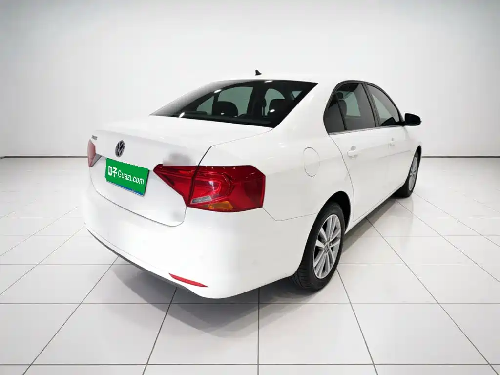 Volkswagen Jetta — миниатюра 4