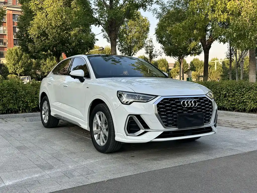 Audi Q3 Sportback — миниатюра 3