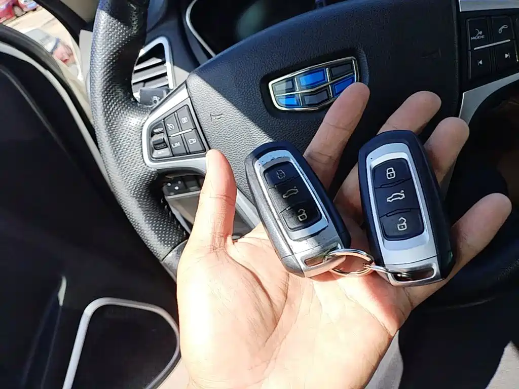 Geely Vision X6 — миниатюра 9