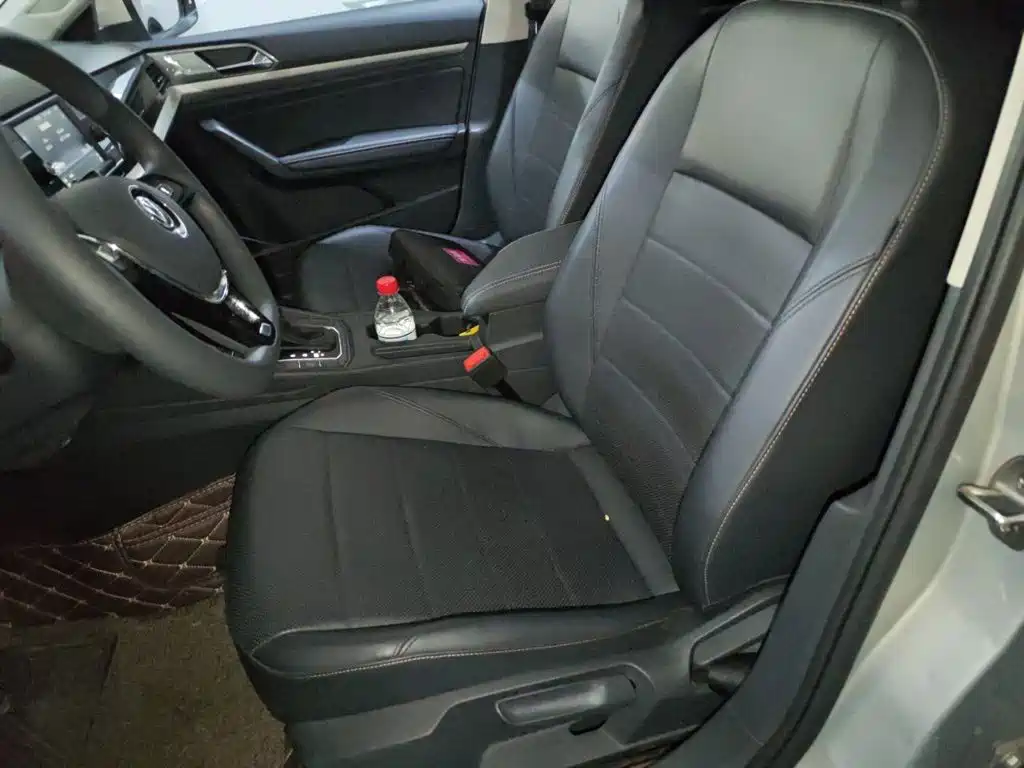 Volkswagen Lavida — миниатюра 8