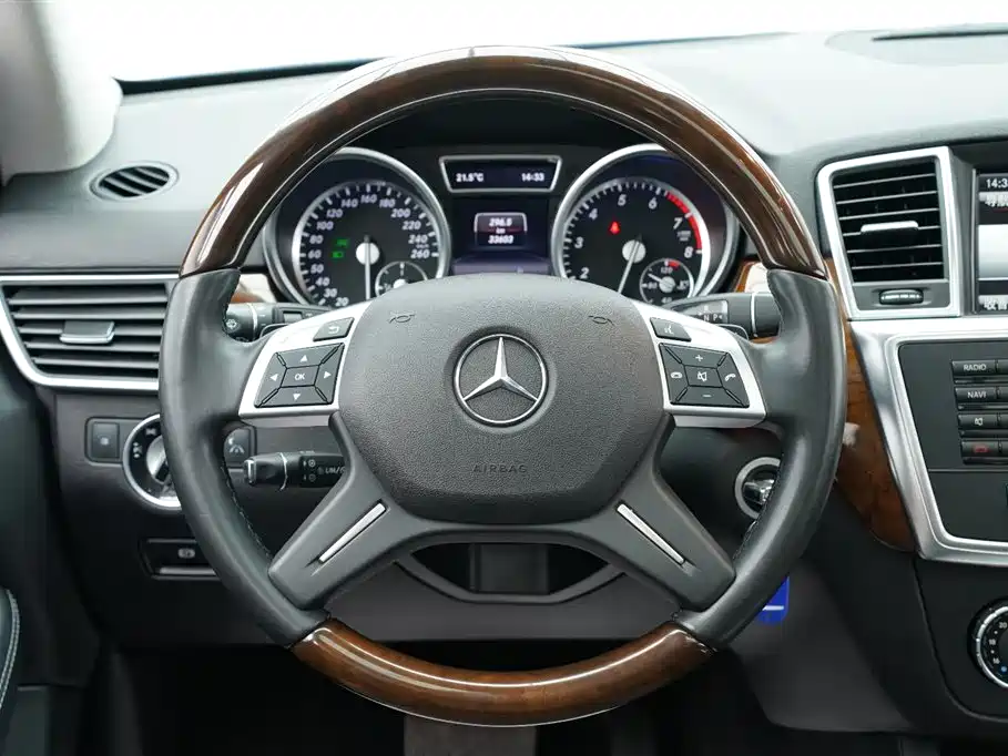 Mercedes-Benz M-Class ML 400 4MATIC Luxury Type, фото 16