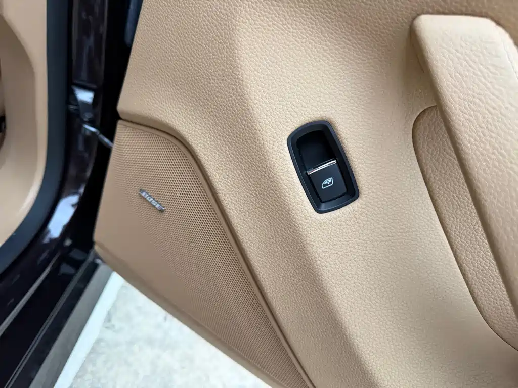 Porsche Panamera — миниатюра 30