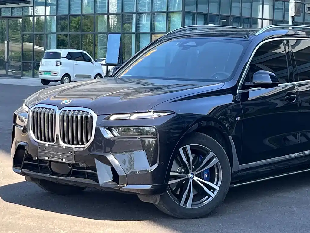 BMW X7 2023 xDrive40i Premium M Sport
