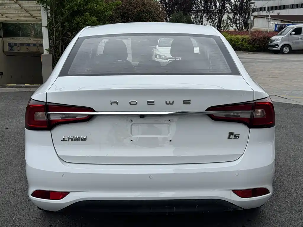 Roewe i5 2019 1.5L MT 4G