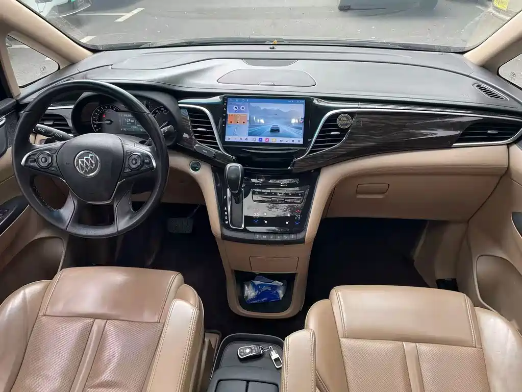 Buick GL8 — миниатюра 6
