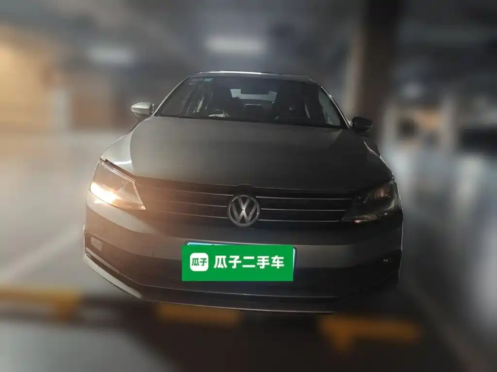 Volkswagen Sagitar — миниатюра 23