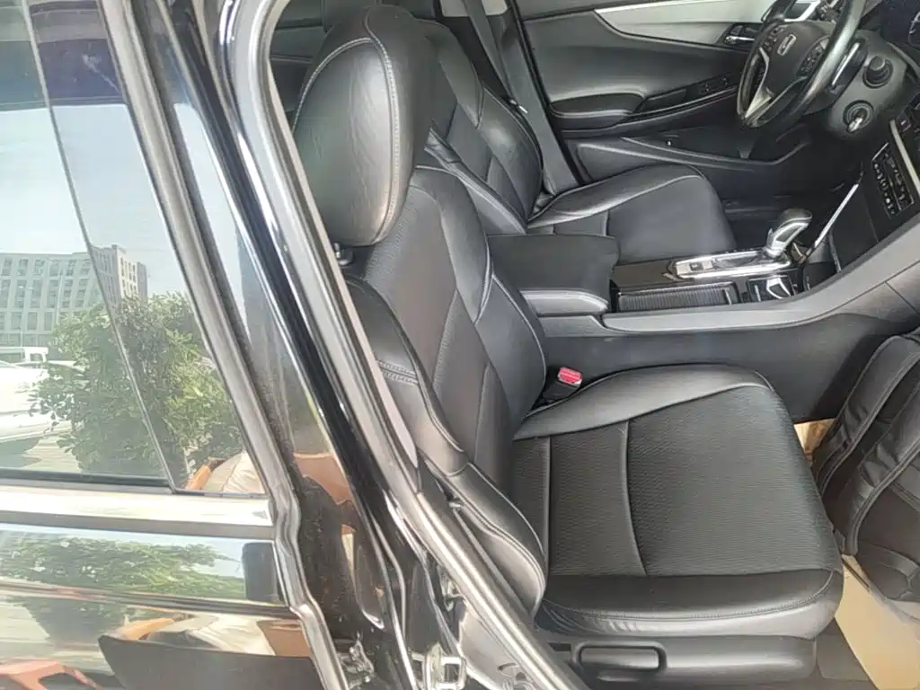 Honda Spirior — миниатюра 25