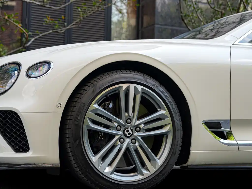 Bentley Continental — миниатюра 4