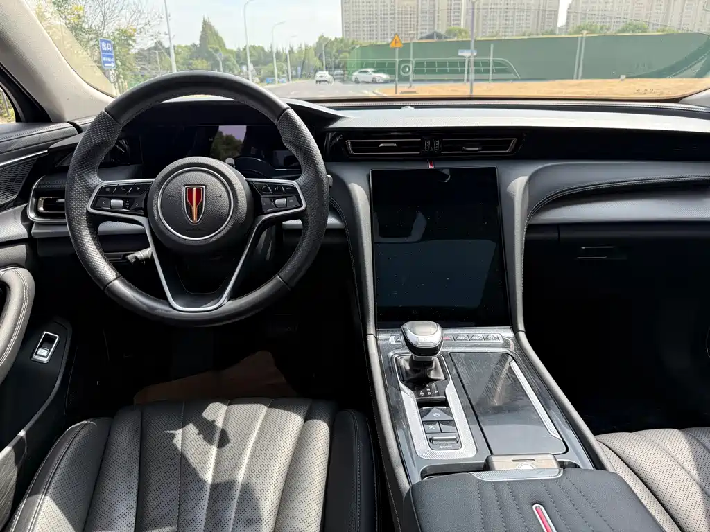 Hongqi Hongqi H5 — миниатюра 11