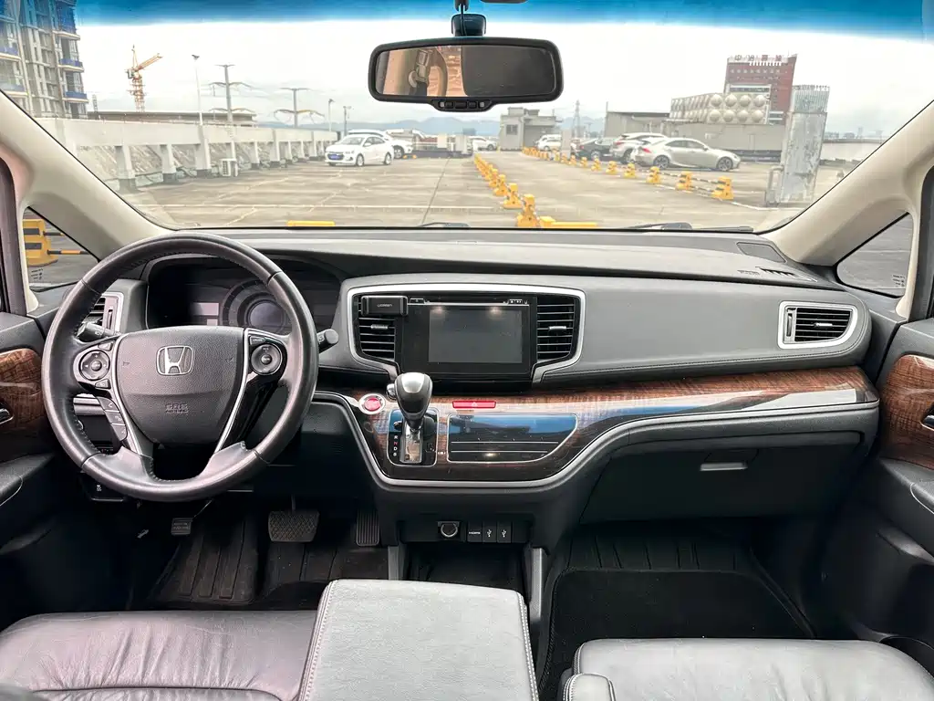 Honda Odyssey — миниатюра 12