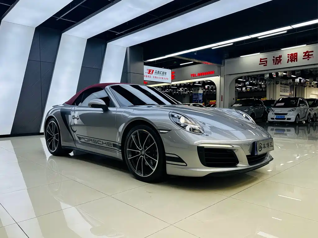 Porsche 911 2016 Carrera 4 Cabriolet 3.0T