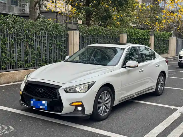 INFINITI Q50L 2018