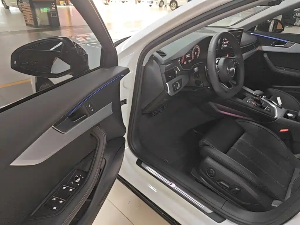 Audi A4L — миниатюра 16