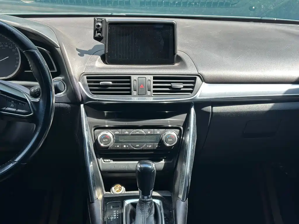 Mazda CX-4 — миниатюра 13