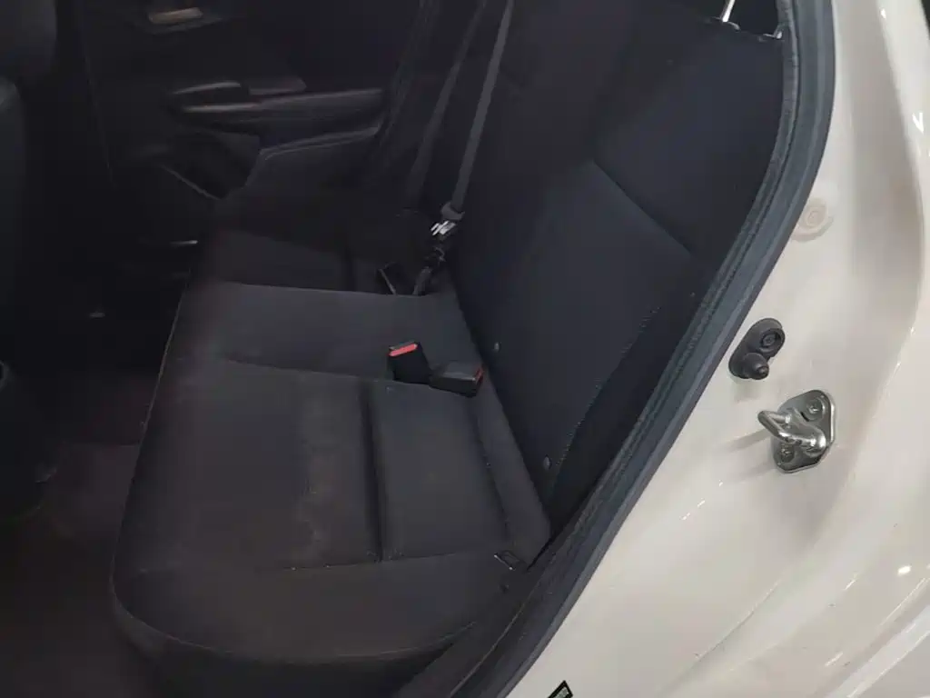 Honda Fit — миниатюра 17