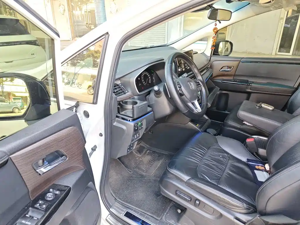 Honda Odyssey — миниатюра 12