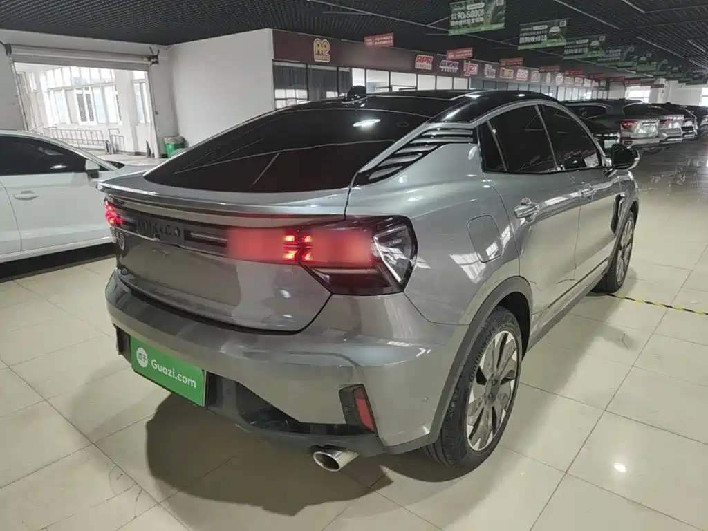 Lynk & Co 05 EM-P — миниатюра 7