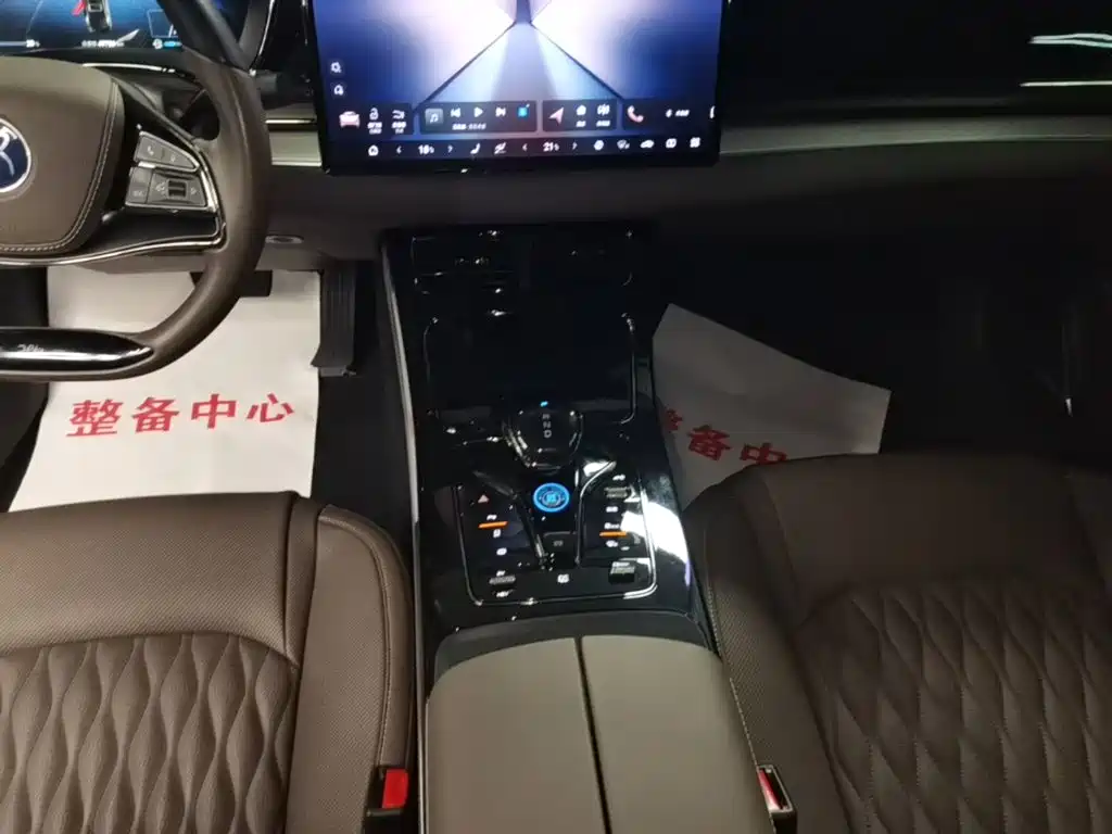 BYD Han — миниатюра 14