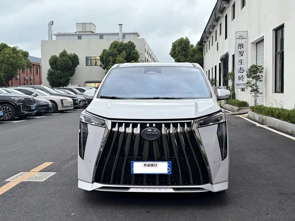 GAC Motor Trumpchi M8 — миниатюра 3