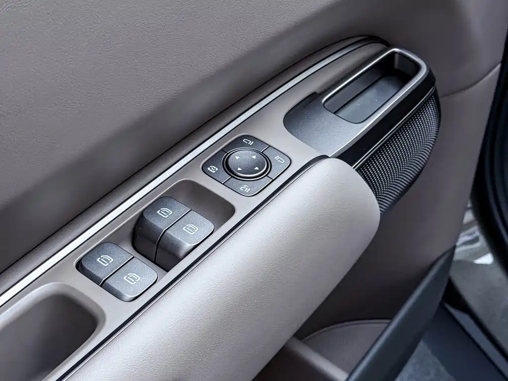 Li Auto Li L9 — миниатюра 7