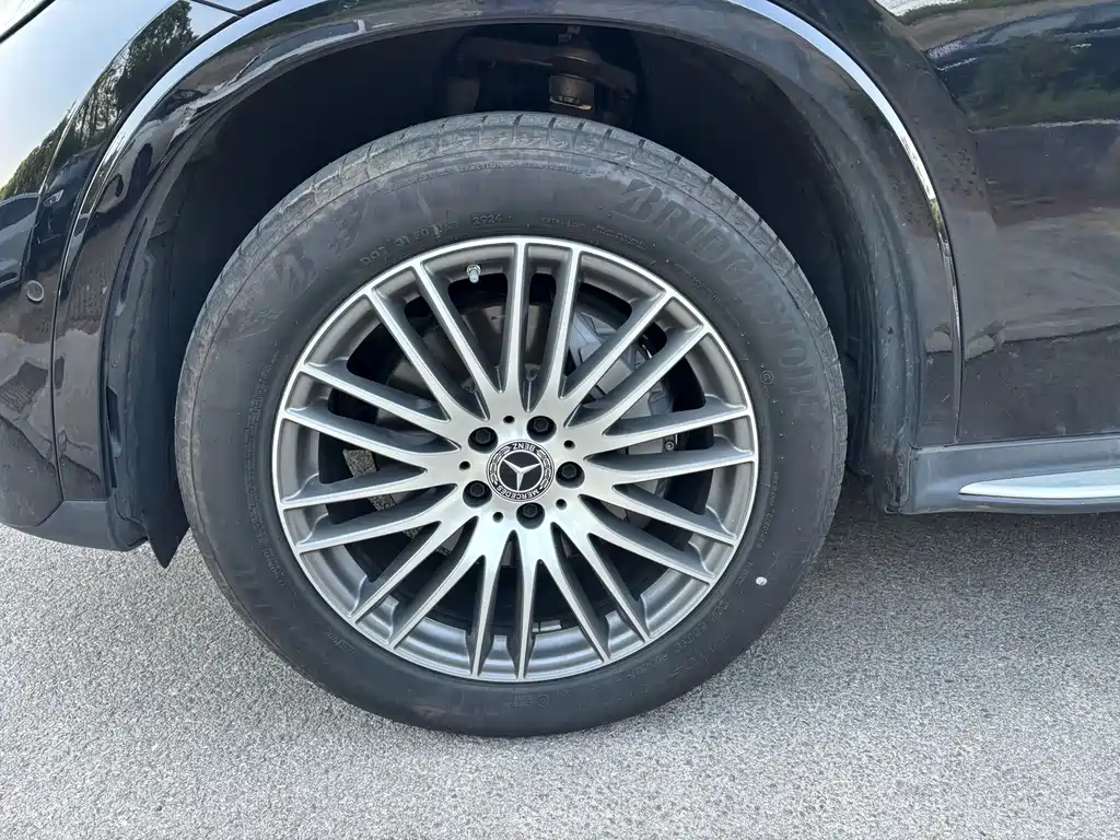 Mercedes-Benz GLC — миниатюра 2