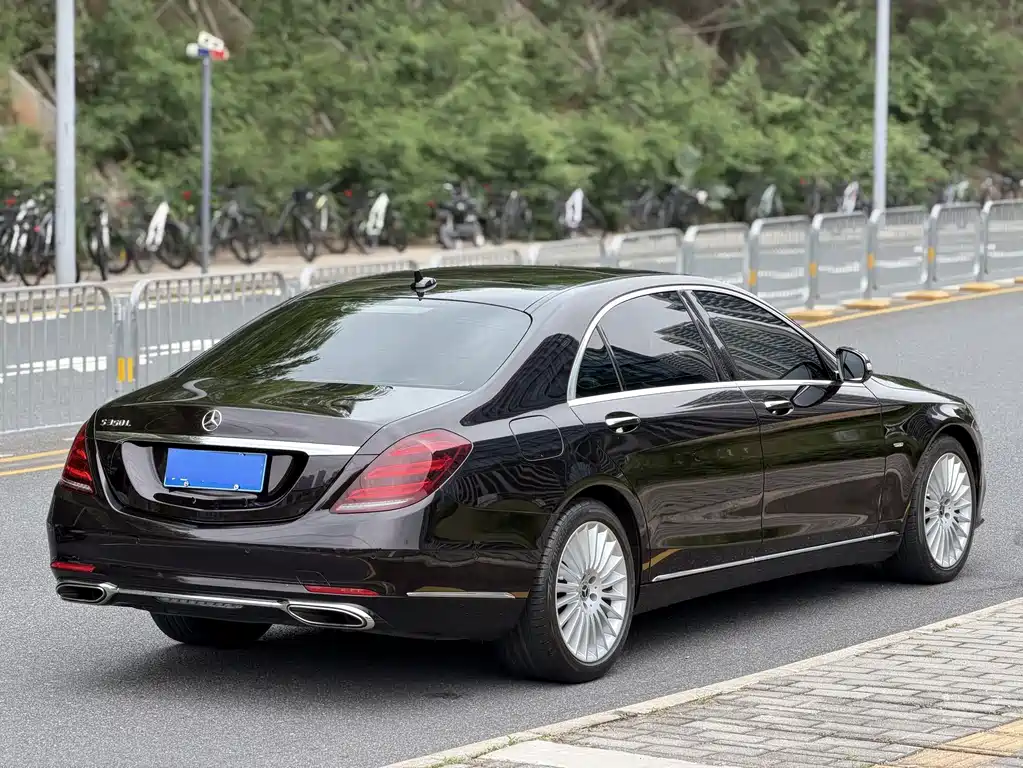 Mercedes-Benz S-Class — миниатюра 15