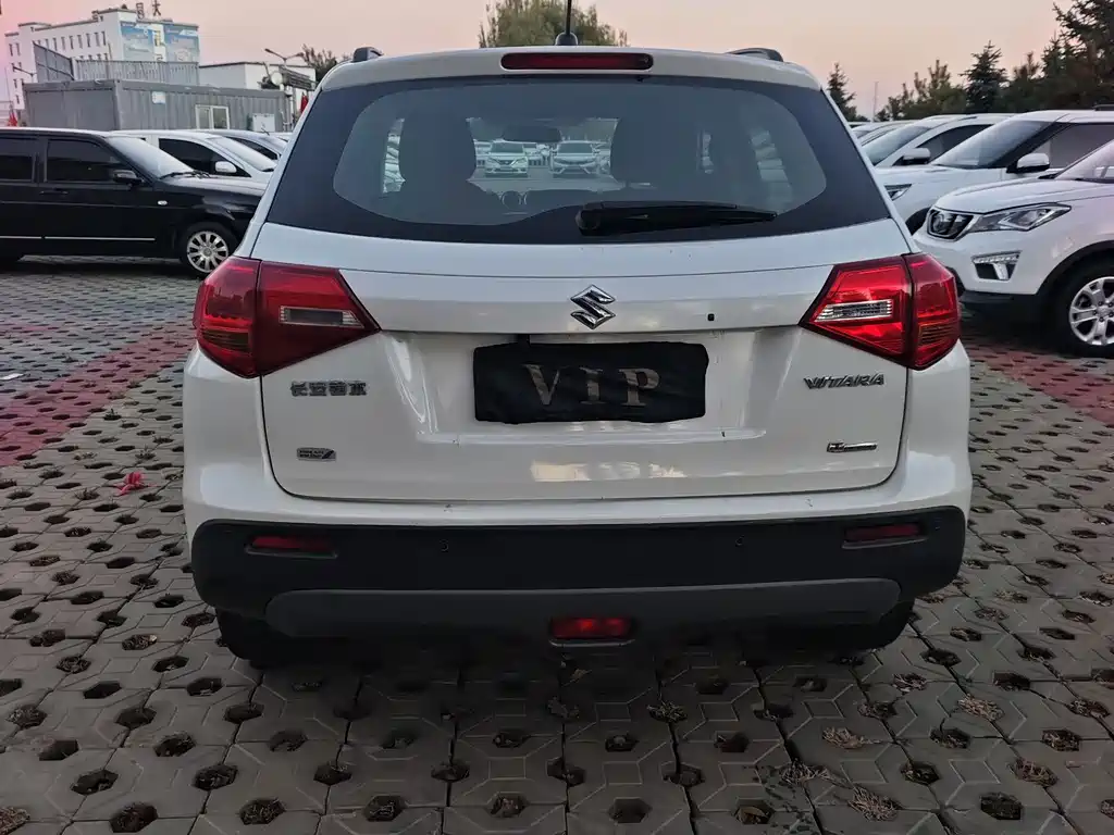 Suzuki Vitara — миниатюра 8