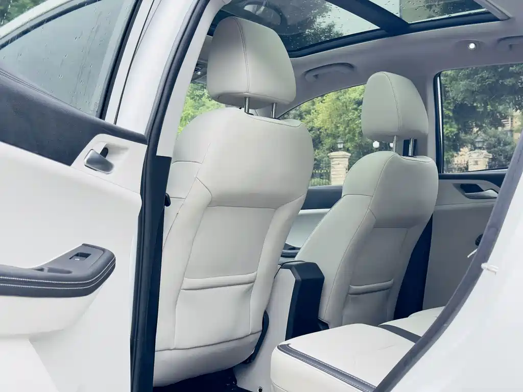 BYD Yuan Pro — миниатюра 18