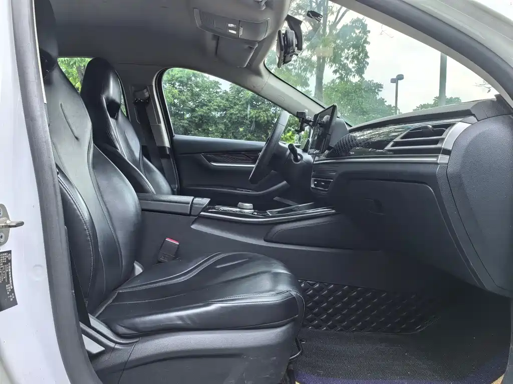 BYD Qin PLUS — миниатюра 12