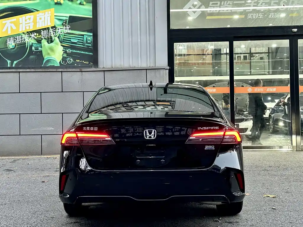 Honda Inspire — миниатюра 9