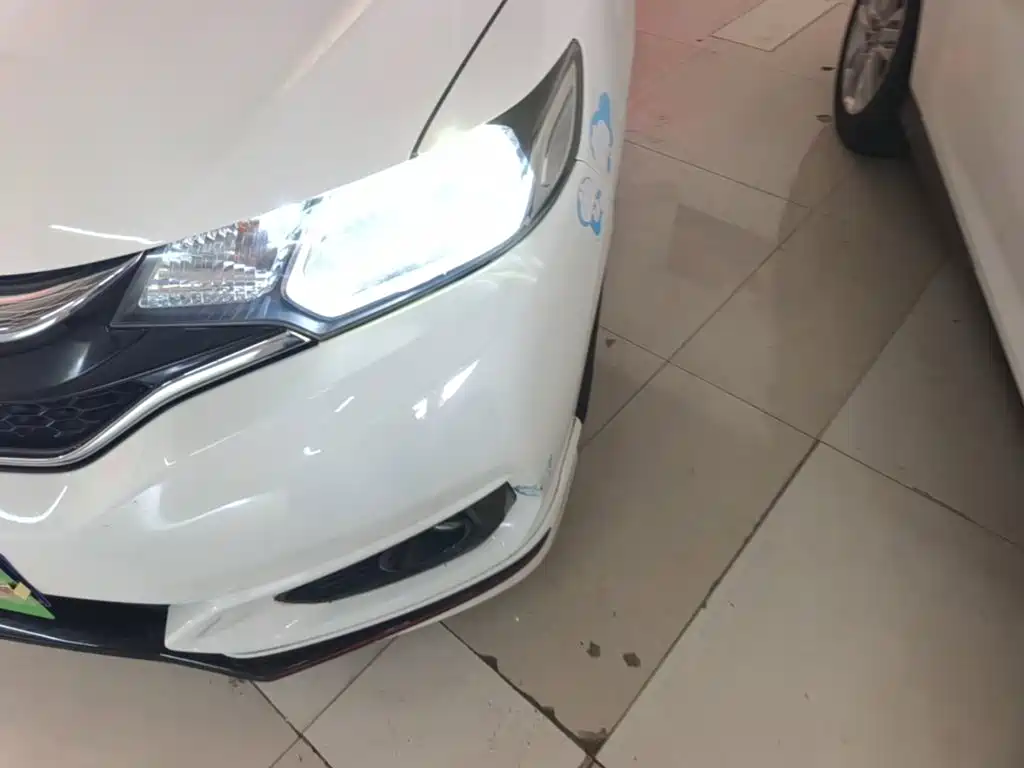 Honda Fit — миниатюра 24