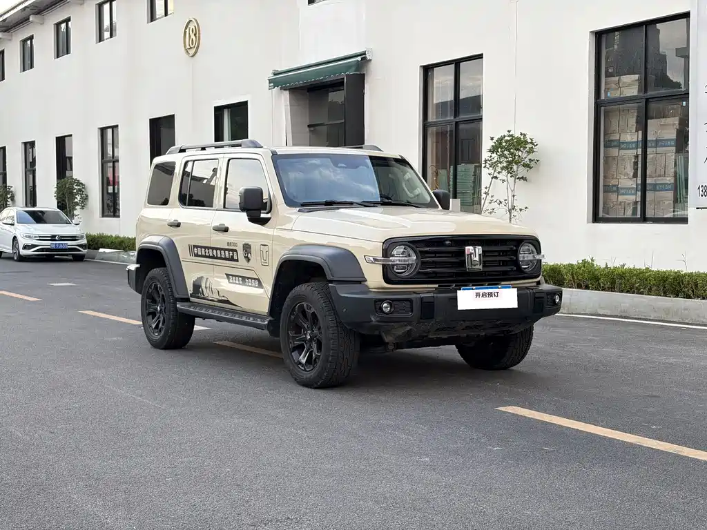 Tank 300 2025 2.4T