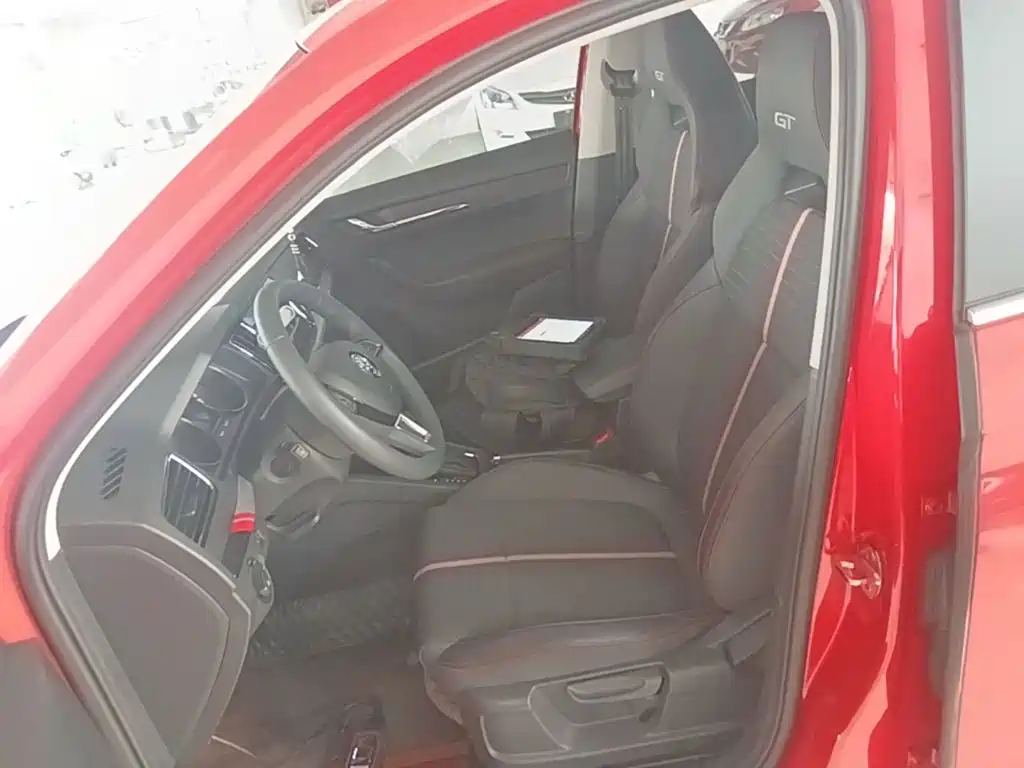 Skoda Kamiq — миниатюра 15