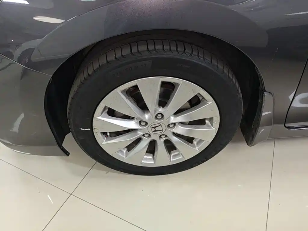 Honda Accord — миниатюра 23