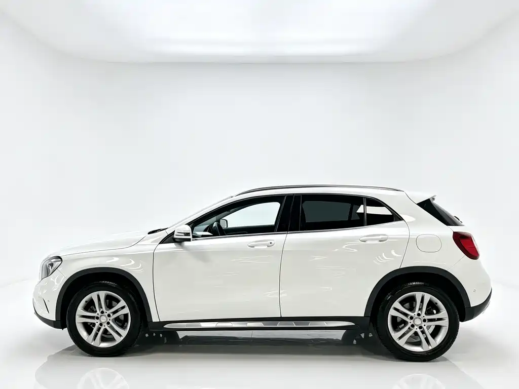 Mercedes-Benz GLA 2015 GLA 200